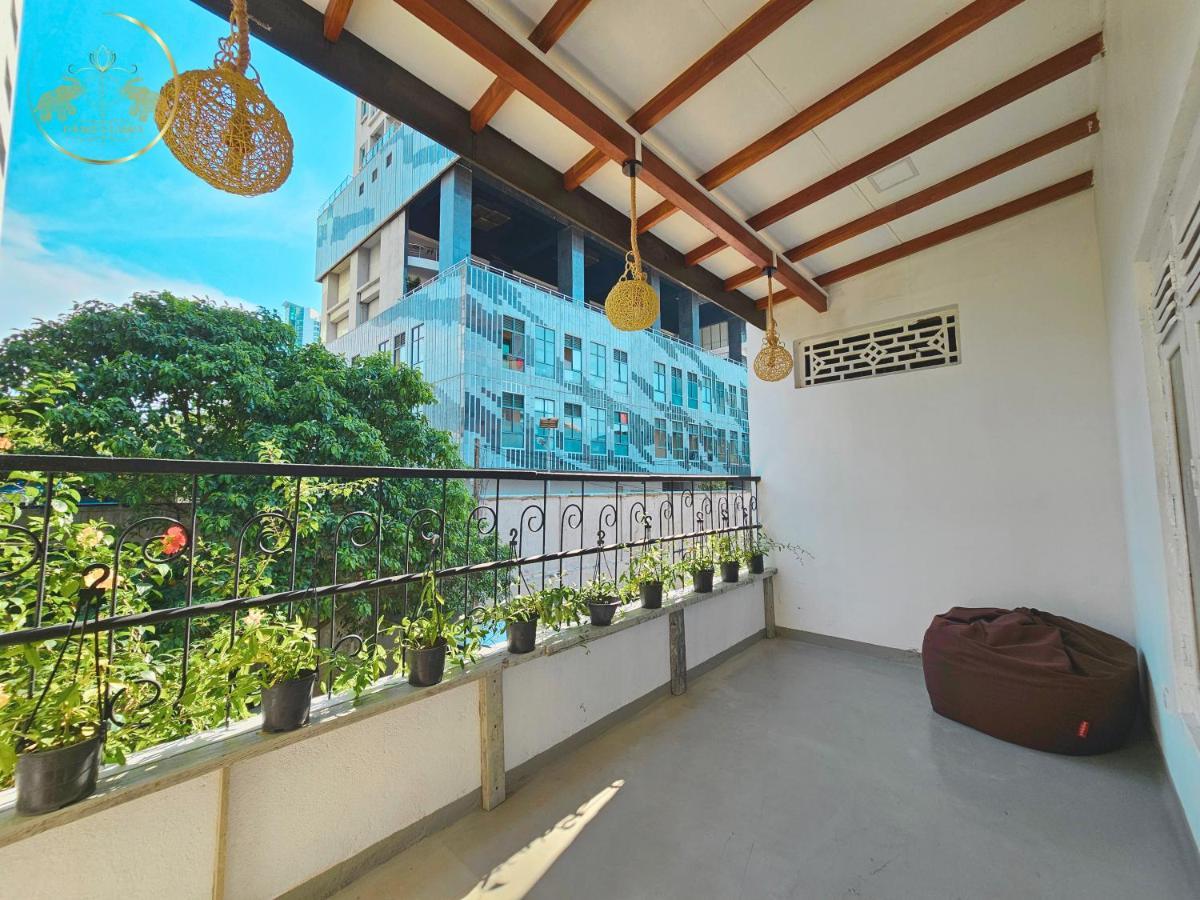 Galle Face Terrace Hostel By Tourlux Colombo Ngoại thất bức ảnh