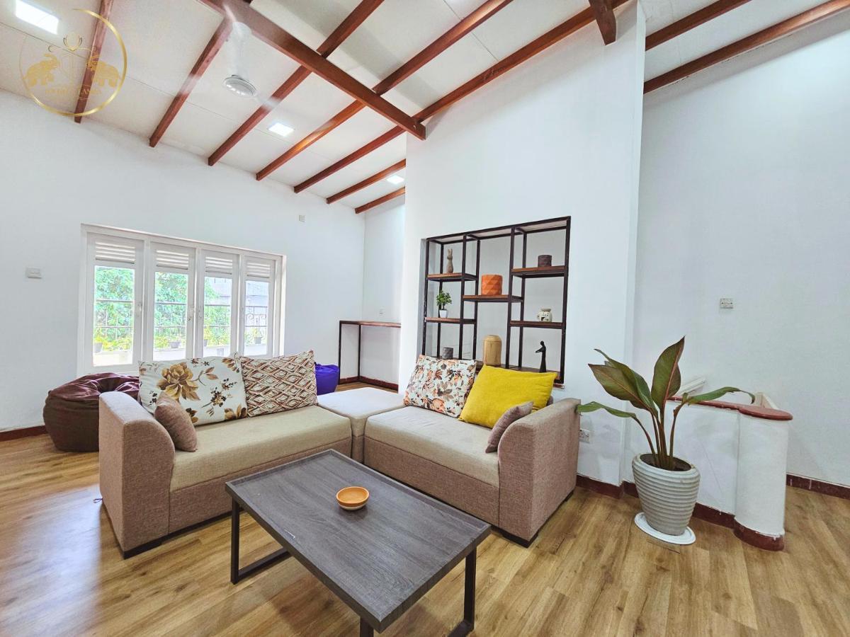 Galle Face Terrace Hostel By Tourlux Colombo Ngoại thất bức ảnh