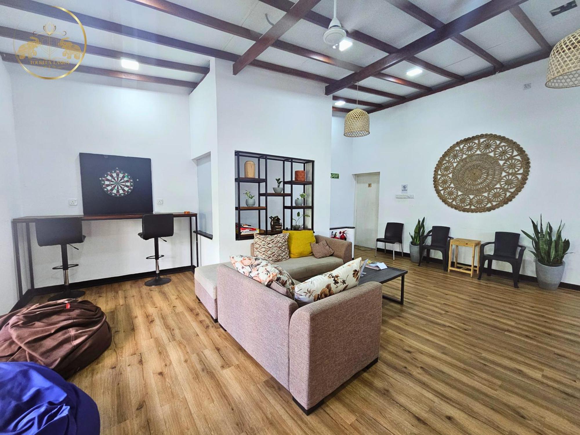 Galle Face Terrace Hostel By Tourlux Colombo Ngoại thất bức ảnh